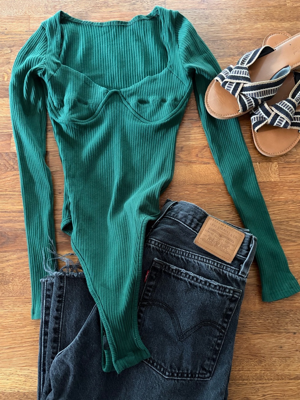 Long-Sleeve Ribbed Emerald Green Bodysuit